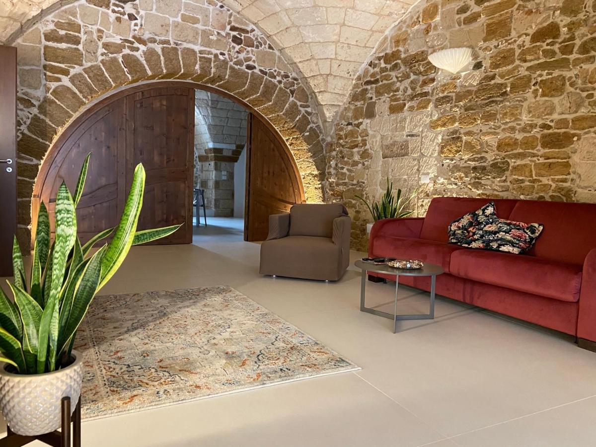 فيلا La Dimora Del Porto برينديسي المظهر الخارجي الصورة